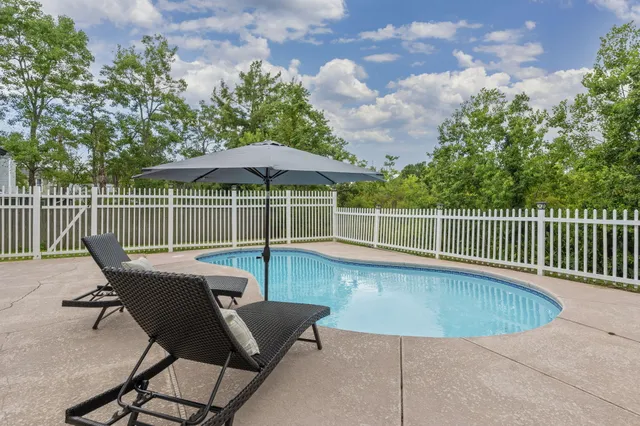 $489,000 | 843 Linda Drive, Mary Esther, FL 32569