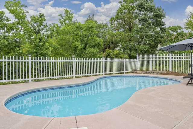 $489,000 | 843 Linda Drive, Mary Esther, FL 32569