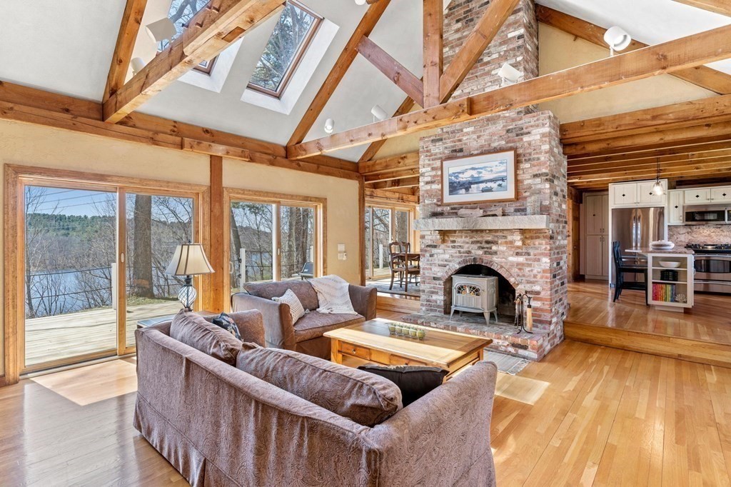 13 Skunk Road Merrimac, MA 01860 - Photo 9 of 41