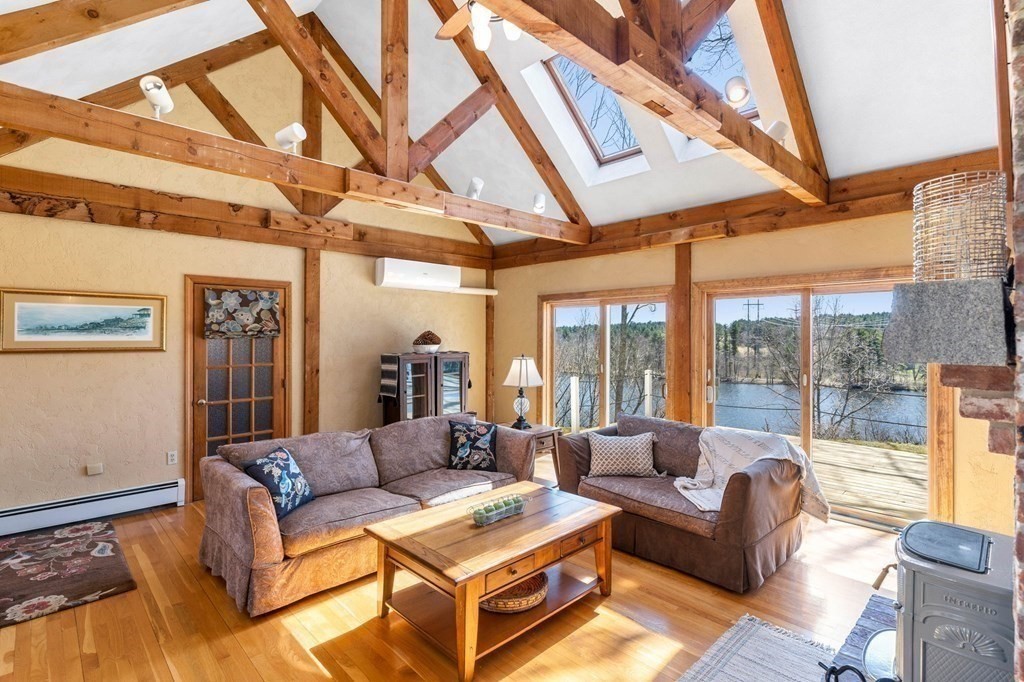 13 Skunk Road Merrimac, MA 01860 - Photo 10 of 41