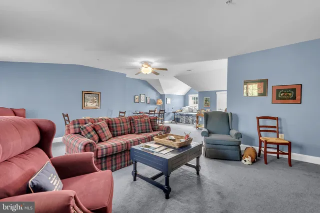 $1,050,000 | 10 Sailors Way, Annapolis, MD 21403