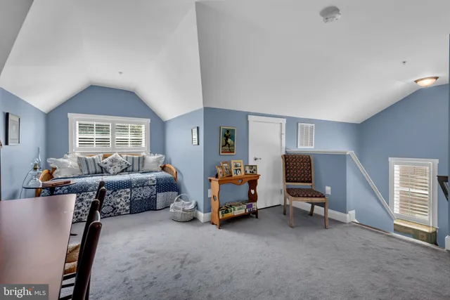 $1,050,000 | 10 Sailors Way, Annapolis, MD 21403