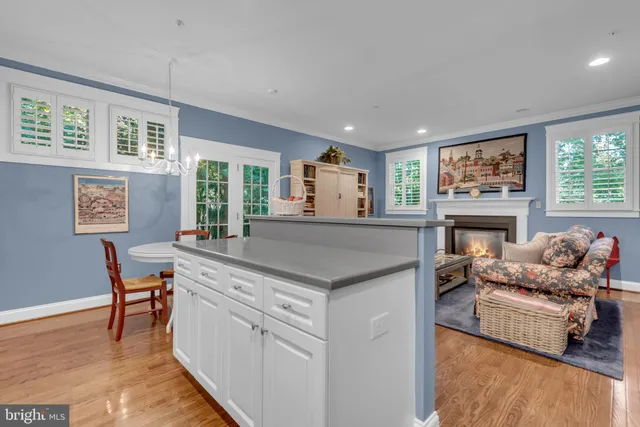 $1,050,000 | 10 Sailors Way, Annapolis, MD 21403
