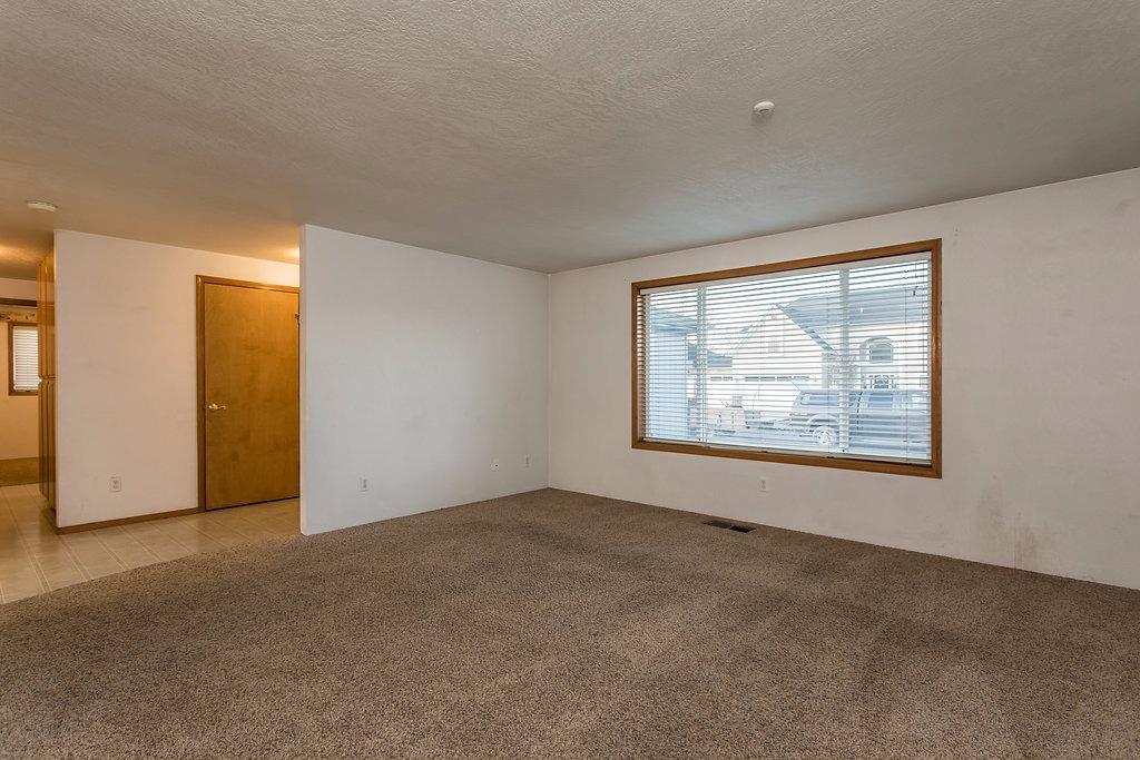 892 Isaac Way Central Point, OR 97502 - Photo 6 of 21 Additional Photo