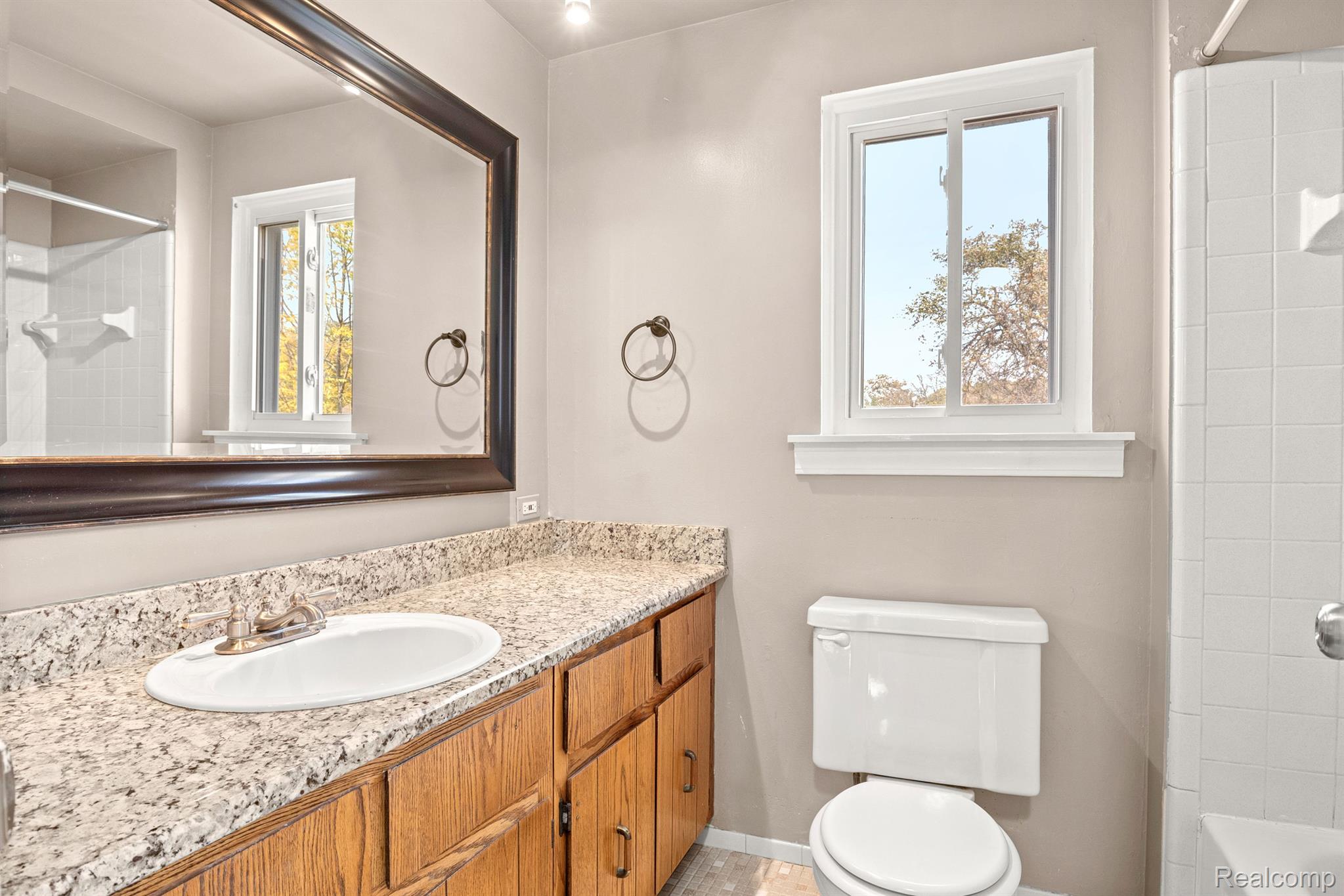 39760 Coronation Road Canton, MI 48188 - Photo 23 of 41 Gallery Image 23
