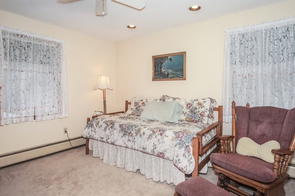 66 Alley Road Rochester, MA 02770 - Photo 16 of 30