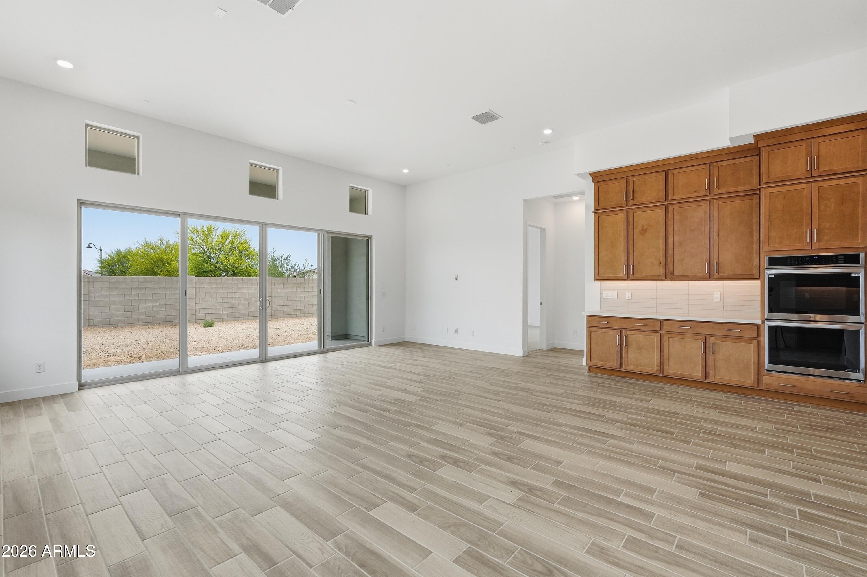 21477 West Meadowbrook Avenue Buckeye, AZ 85396 - Photo 13 of 45 ListerPros_009