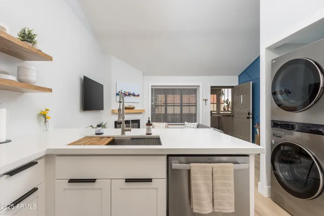 $2,000 | 5704 East Aire Libre Avenue, Unit 2051, Scottsdale, AZ 85254