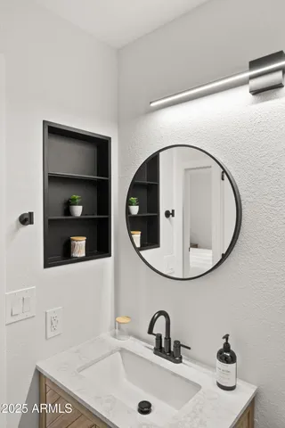 $2,000 | 5704 East Aire Libre Avenue, Unit 2051, Scottsdale, AZ 85254