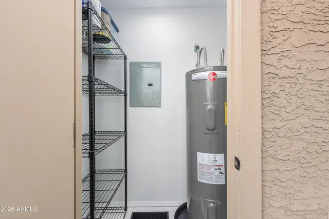 $2,000 | 5704 East Aire Libre Avenue, Unit 2051, Scottsdale, AZ 85254