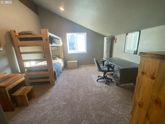 173 West Bryan Street Union, OR 97883 - Photo 27 of 32 a living room with furniture and a window