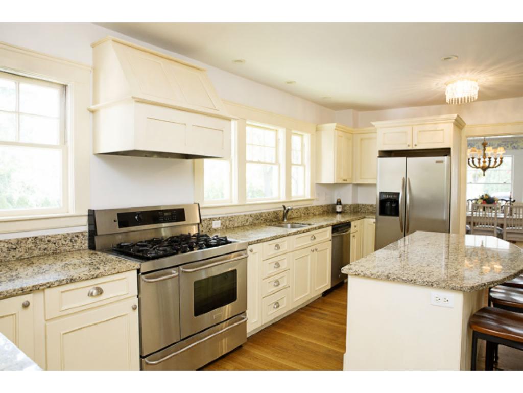360 Winnacunnet Road Hampton, NH 03842 - Photo 3 of 27