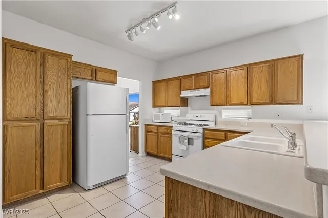 $335,000 | 2867 Cattail Cove Street, Laughlin, NV 89029