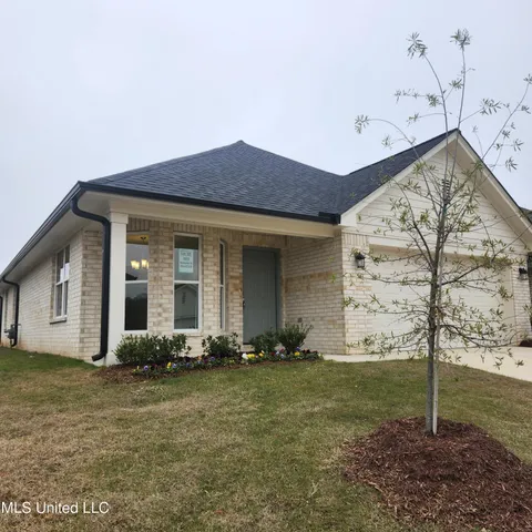 $309,200 | 7899 Gardendale Drive, Olive Branch, MS 38654