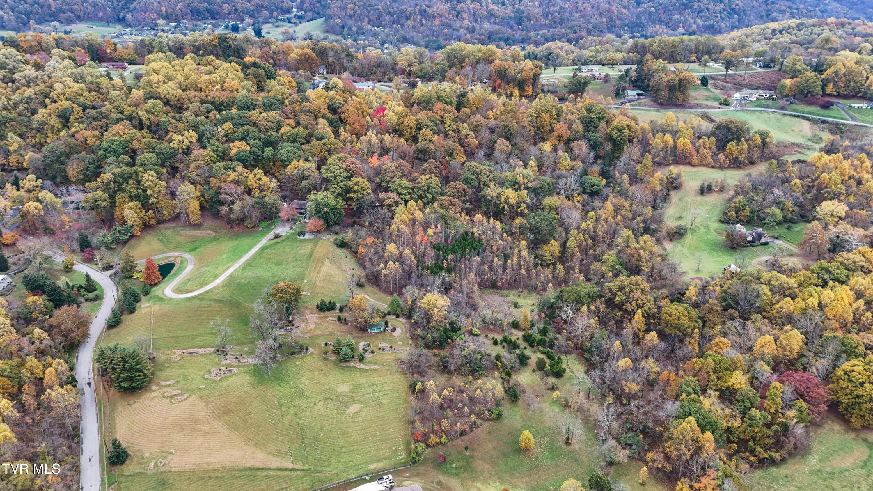 6006 Chestnut Ridge Road, Unit 8 Kingsport, TN 37664 - Photo 12 of 15 TBD Chestnut Ridge Rd Drone NICKENS-11