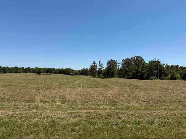 $49,999 | 4 69th Highway, Adamsville, TN 38310