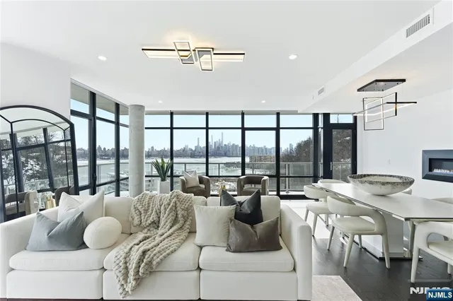 $1,988,000 | 8701 Churchill Road, Unit 1401, North Bergen, NJ 07047