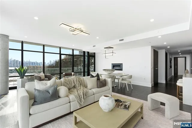 $1,988,000 | 8701 Churchill Road, Unit 1401, North Bergen, NJ 07047