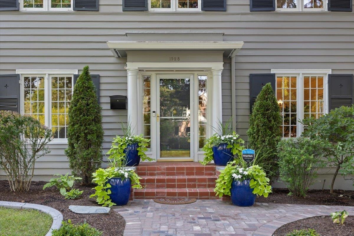 1928 South Adams Street Spokane, WA 99203 - Photo 4 of 48