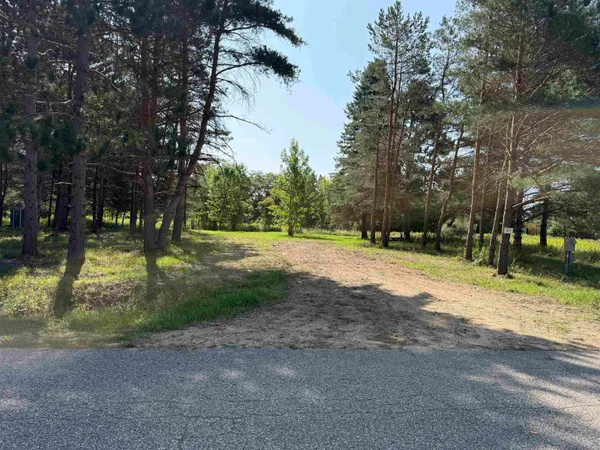 $16,900 | 1635 Cumberland Circle, Gladwin, MI 48624