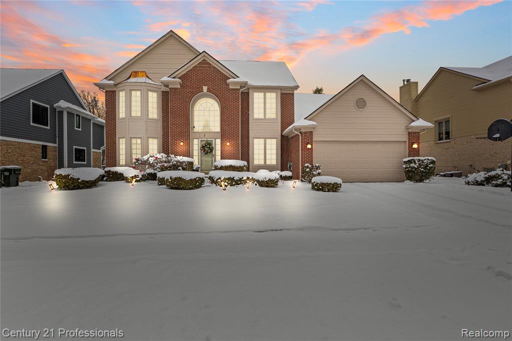 3814 Beechcrest Road Rochester Hills, MI 48309 - Photo 1 of 49