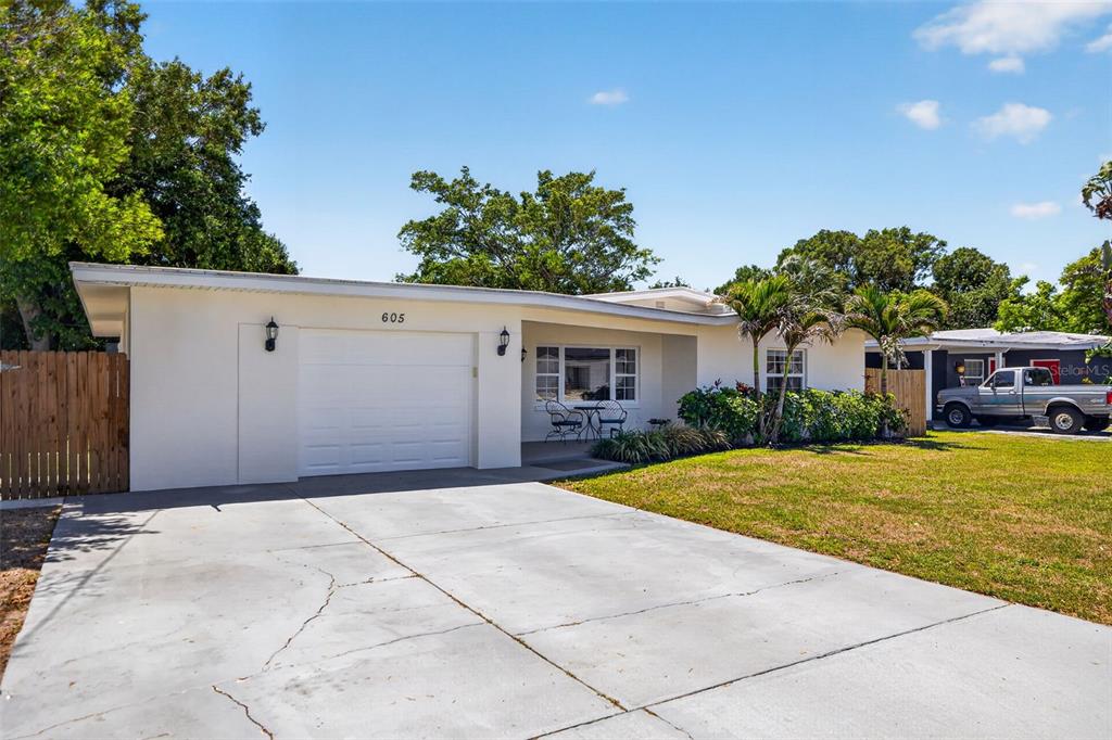 605 Mehlenbacher Road Belleair Bluffs, FL 33770 - Photo 37 of 38