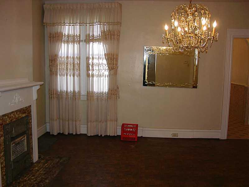 246 South Mathilda Street Bloomfield, PA 15224 - Photo 9 of 21 Dining Room.