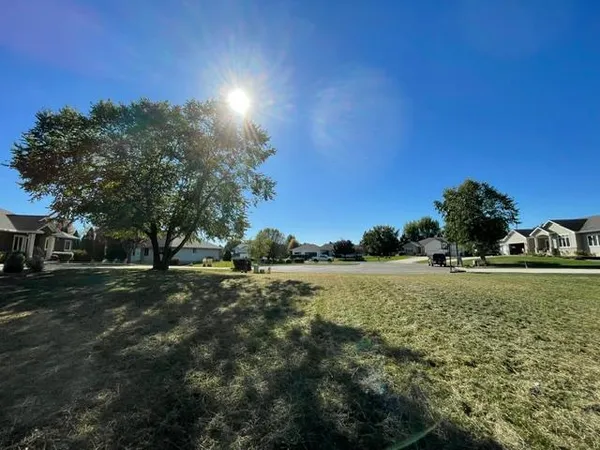 $69,900 | 1506 18th Avenue Southwest, Austin, MN 55912