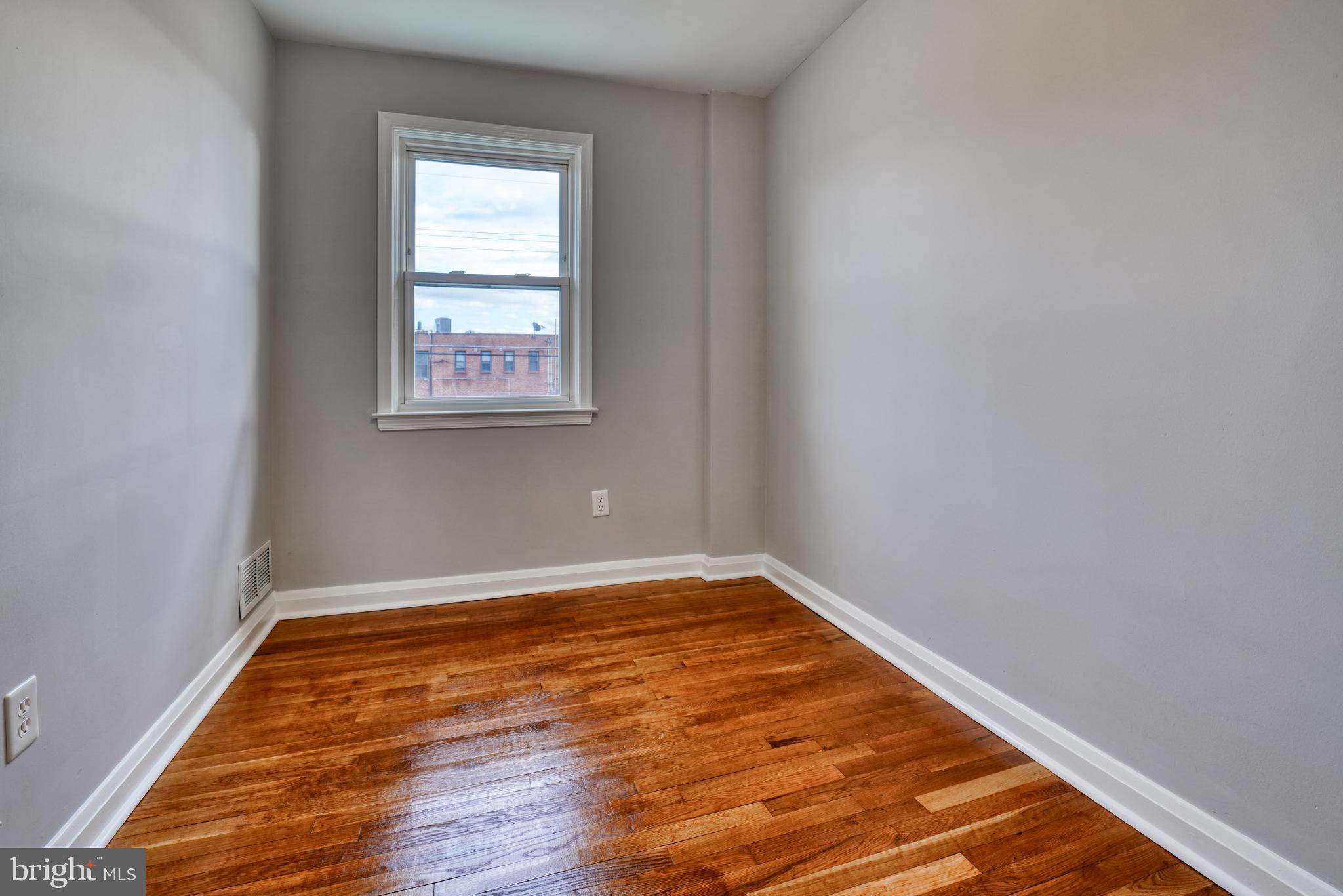 7255 Stratton Way Baltimore, MD 21224 - Photo 24 of 37 Gallery Image 24