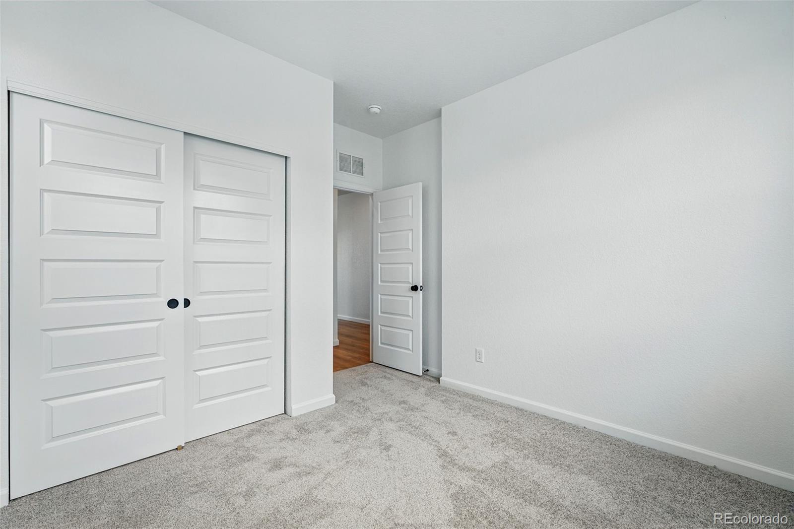 4201 Ridgewalk Point Castle Rock, CO 80108 - Photo 7 of 44 Gallery Image 7