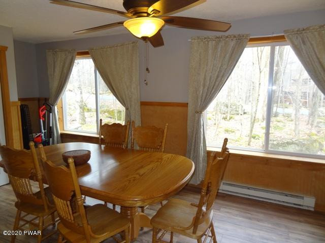 49 Ridge Road Lake Ariel, PA 18436 - Photo 9 of 28 9- Dining Room