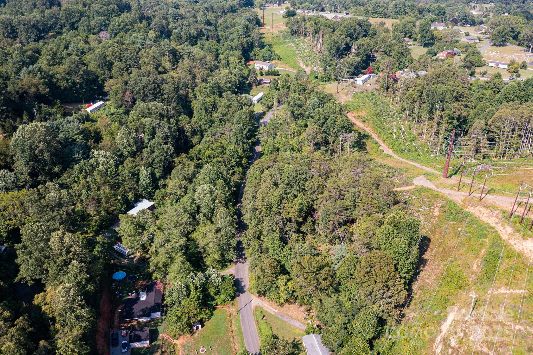 99999 Flynn Branch Road, Unit 3 Asheville, NC 28804 - Photo 12 of 20 an aerial view of a houses with yard