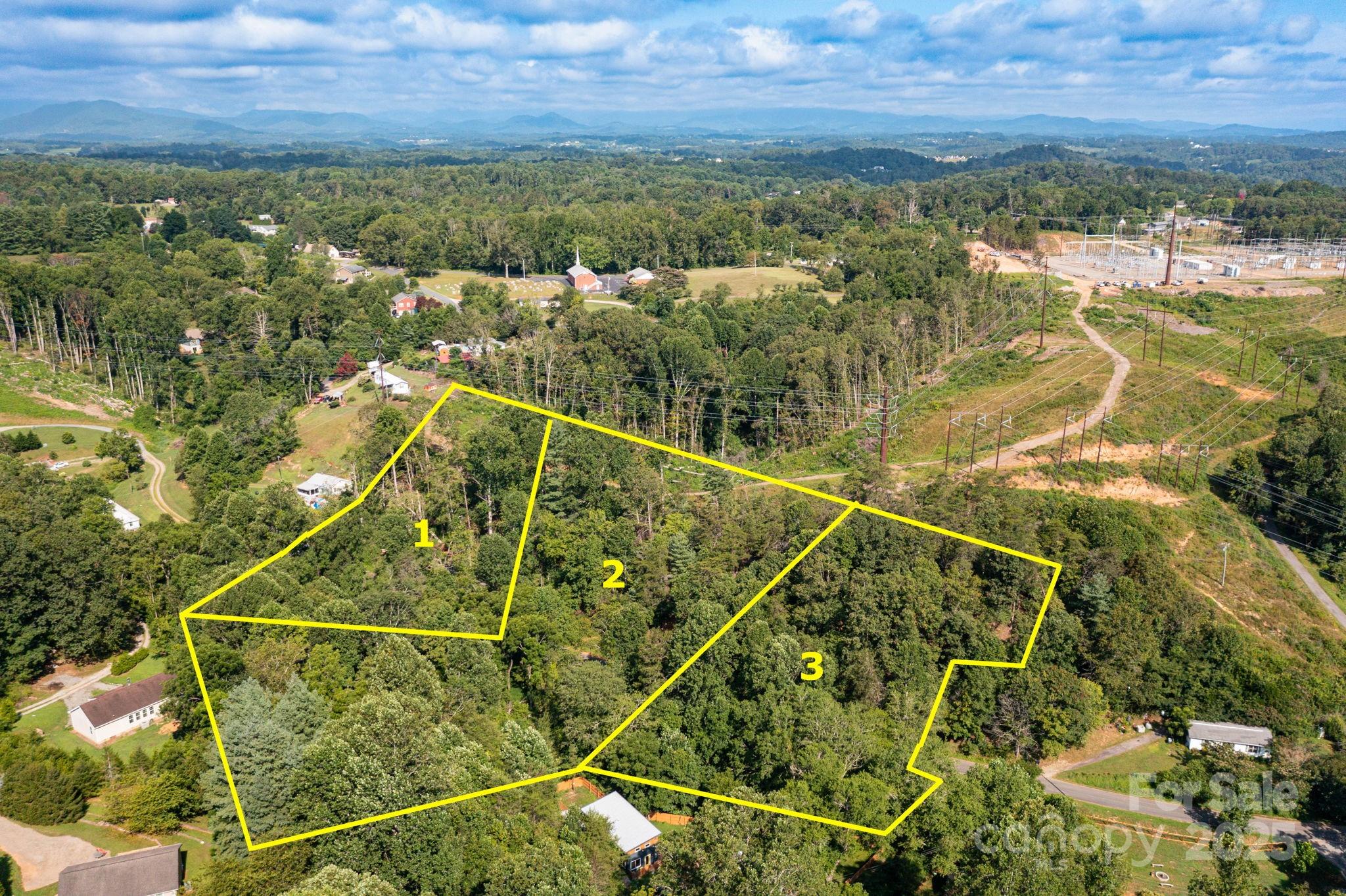 99999 Flynn Branch Road, Unit 3 Asheville, NC 28804 - Photo 2 of 20