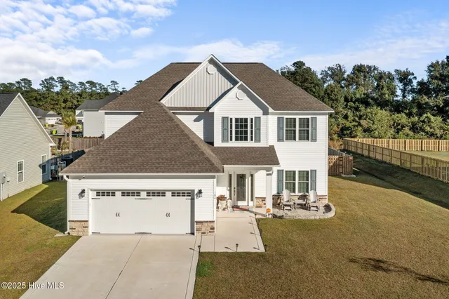$509,999 | 104 Tundra Trail, Swansboro, NC 28584