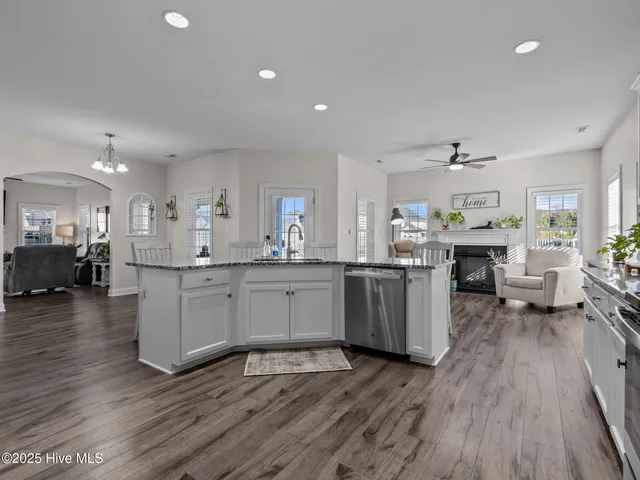 $509,999 | 104 Tundra Trail, Swansboro, NC 28584