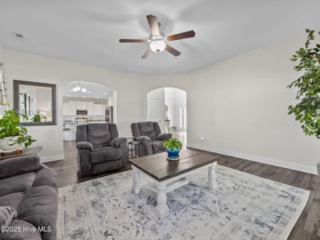 $509,999 | 104 Tundra Trail, Swansboro, NC 28584