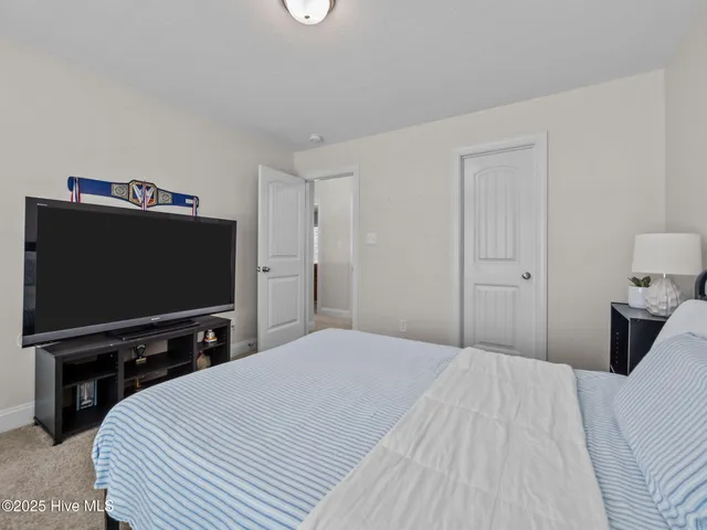 $509,999 | 104 Tundra Trail, Swansboro, NC 28584