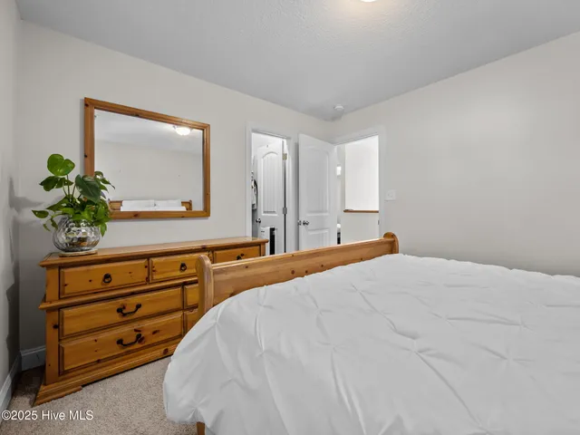 $509,999 | 104 Tundra Trail, Swansboro, NC 28584