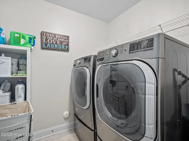 $509,999 | 104 Tundra Trail, Swansboro, NC 28584