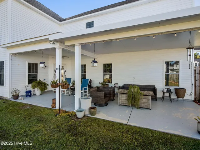 $509,999 | 104 Tundra Trail, Swansboro, NC 28584