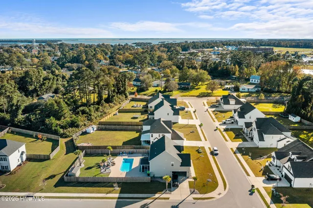 $509,999 | 104 Tundra Trail, Swansboro, NC 28584