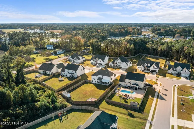 $509,999 | 104 Tundra Trail, Swansboro, NC 28584