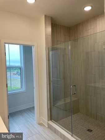 $3,300 | 43362 Farringdon Square, Ashburn, VA 20148