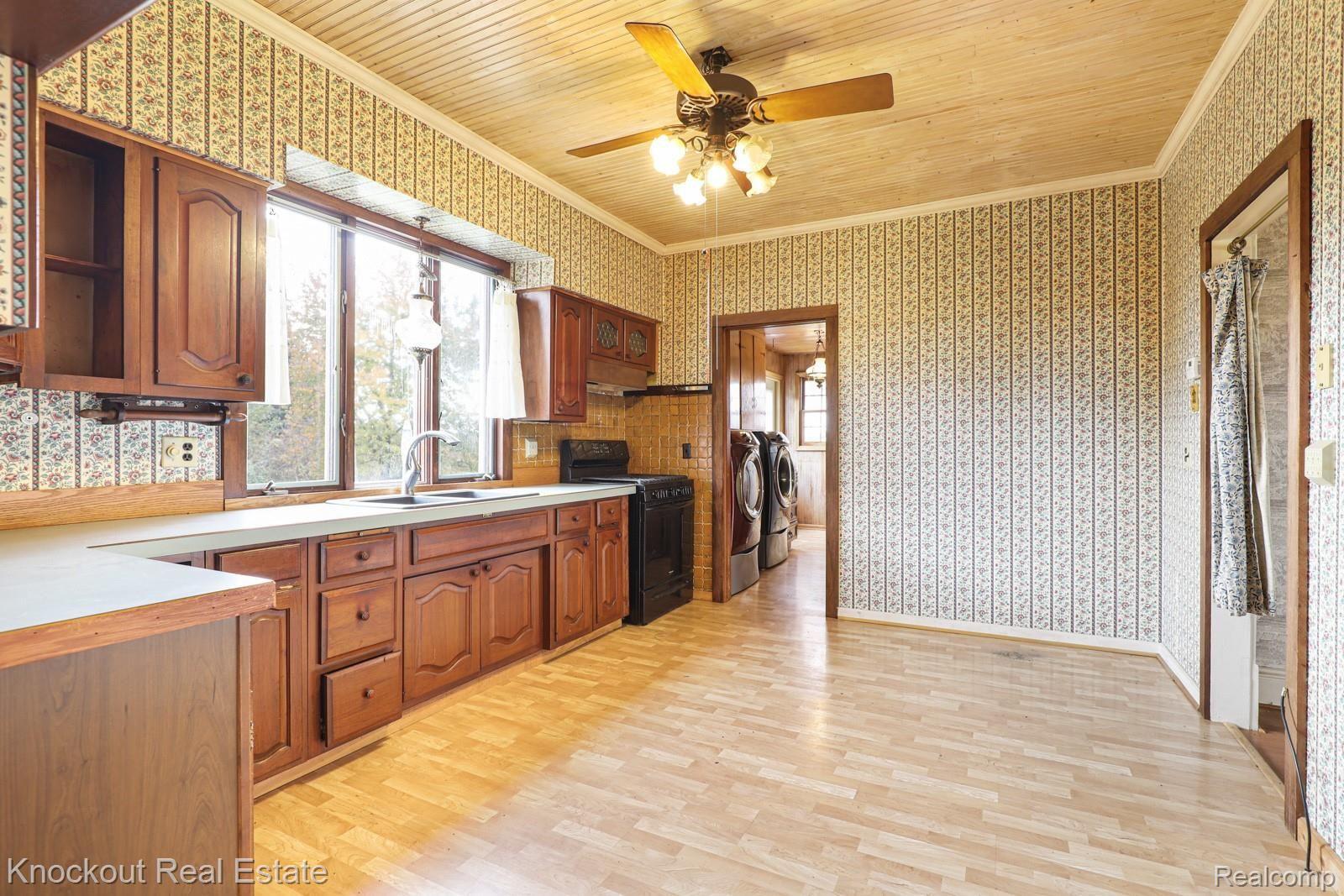 10870 South Dehmel Road Birch Run, MI 48415 - Photo 18 of 61 10780 Dehmel Rd Birch Run-18.jpg
