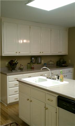 1371 Hardison Road Columbia, TN 38401 - Photo 10 of 20 The other side of kitchen with counter & cabinet space.