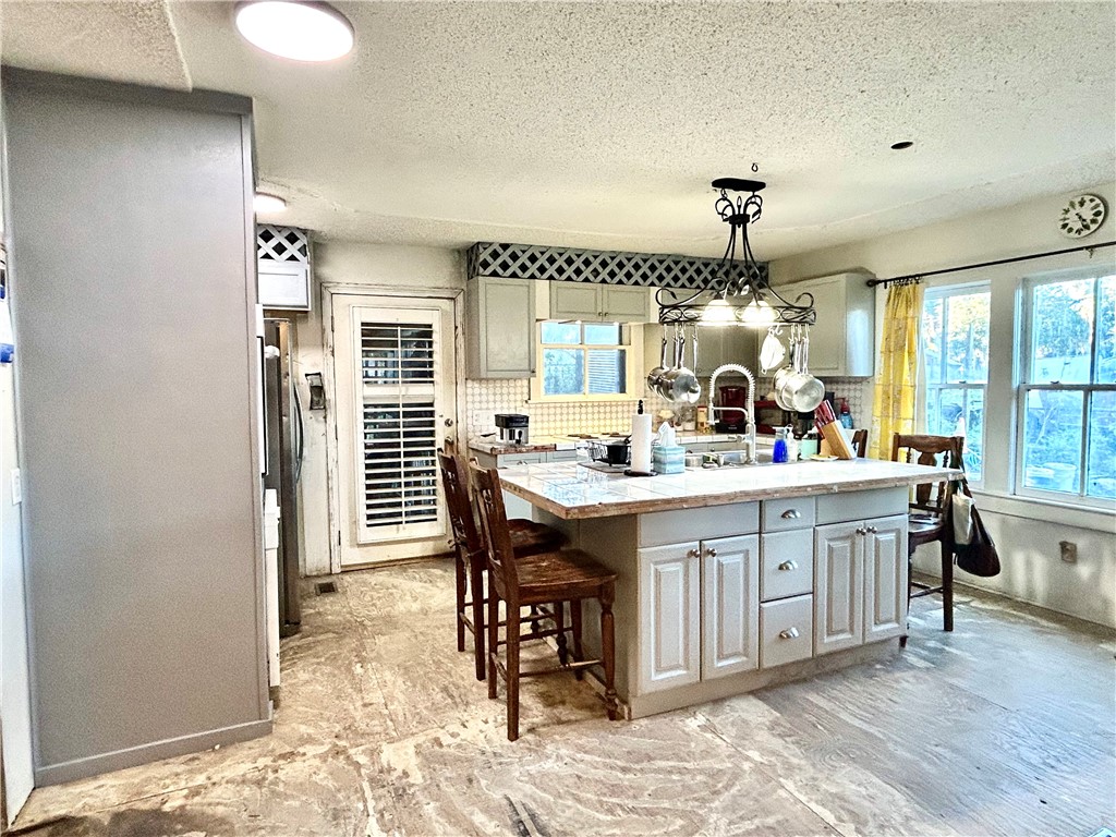 2123 Ellis Street Brunswick, GA 31520 - Photo 11 of 19 Kitchen