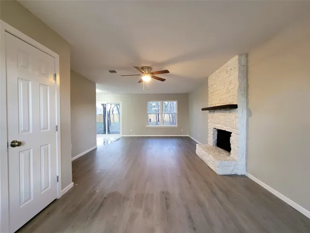 $367,950 | 1900 Limerick Lane, Leander, TX 78641