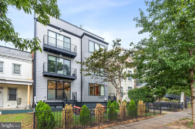 $4,550 | 2234 11th Street Northwest, Unit 101, Washington, DC 20001