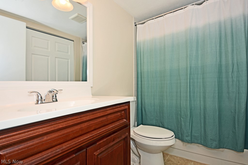 22968 Maple Ridge Road, Unit 205 North Olmsted, OH 44070 - Photo 19 of 22 Gallery Image 19