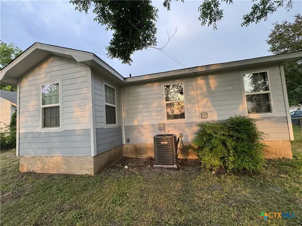 $1,450 | 1514 South 15th Street, Temple, TX 76504